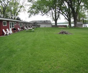 Photo 2 - Lake Wisconsin Resort