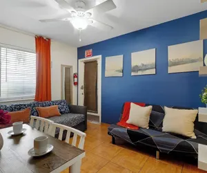 Photo 4 - 1BR Studio w/ Parking, Pet Friendly & BBQ Area