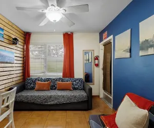 Photo 3 - 1BR Studio w/ Parking, Pet Friendly & BBQ Area