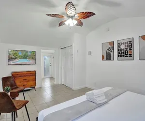 Photo 5 - Oasis Fort Lauderdale by StayHospitality