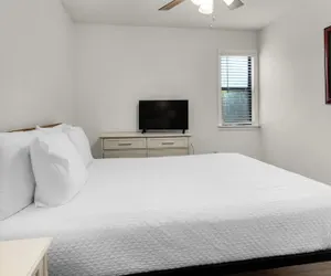 Photo 3 - Beachwood Villas
