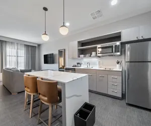 Photo 2 - Homewood Suites By Hilton Austin Airport