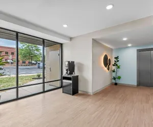 Photo 5 - Echo Suites Sterling
