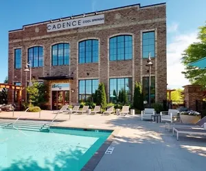 Photo 2 - Cadence Cool Springs Apartments by Landing