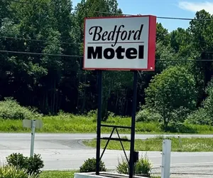 Photo 5 - Bedford Motel