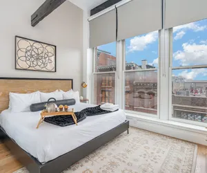 Photo 4 - The Saddlery - Mic Drop - Walk to Broadway