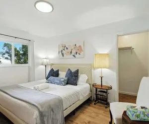 Photo 4 - @ Marbella Lane - Natural Bayview Escape Near SFO