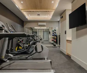 Photo 3 - Sosuite 1bed Apt w Roof Deck, Gym, Laundry