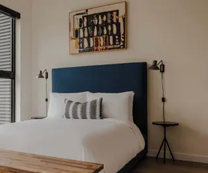 Photo 2 - Sosuite 1bed Apt w Roof Deck, Gym, Laundry
