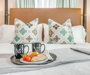 Photo 4 - Nutt House Hotel