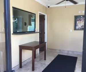 Photo 3 - Carlton Motor lodge