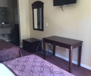 Photo 5 - Carlton Motor lodge