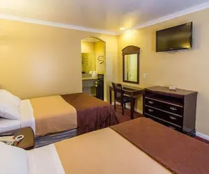 Photo 3 - Carlton Motor lodge