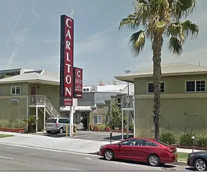 Photo 2 - Carlton Motor lodge