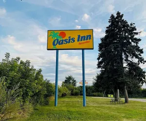 Photo 2 - Oasis Inn Kenosha