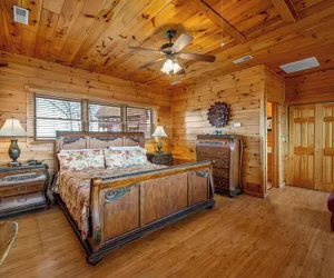 Photo 3 - Lookout Lodge