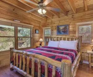 Photo 4 - A Smoky Mountain Hide-a-way
