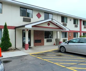 Photo 2 - Gardner Inn