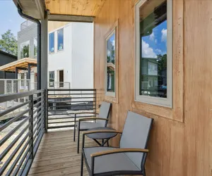 Photo 5 - Gorgeous Brand-new Home w Pool Game Room Hot Tub