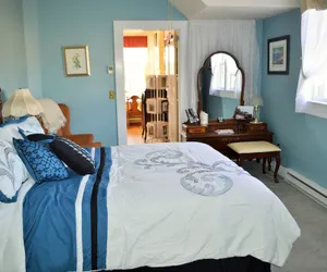 Photo 4 - Heathwood Inn