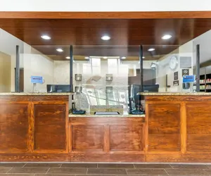 Photo 4 - Comfort Suites West Omaha