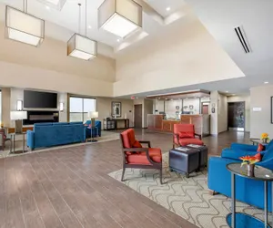 Photo 3 - Comfort Suites West Omaha