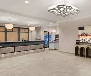 Photo 3 - Homewood Suites by Hilton Anaheim Resort – Convention Center