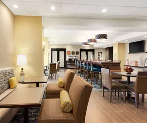 Photo 5 - Hampton Inn Kennewick at Southridge