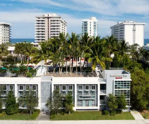 Photo 2 - Residence Inn by Marriott Miami Beach Surfside