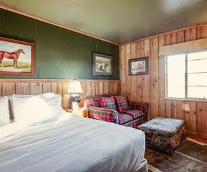 Photo 2 - Simmer Motel