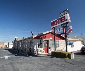 Photo 2 - Boron Motel