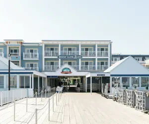 Photo 2 - Bicycle Street Inn and Suites
