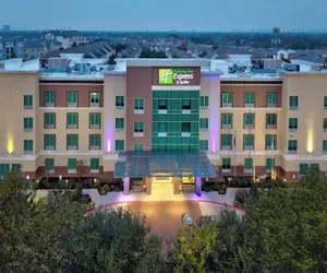 Photo 2 - Holiday Inn Express & Suites Houston S - Medical Ctr Area by IHG