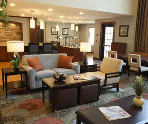 Photo 4 - Staybridge Suites Toledo - Rossford - Perrysburg, an IHG Hotel
