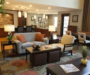 Photo 4 - Staybridge Suites Toledo - Rossford - Perrysburg by IHG