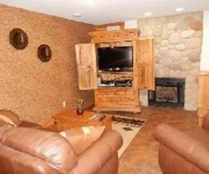 Photo 2 - Bear Lodge