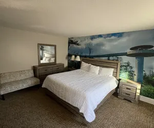 Photo 4 - Country Town N Suites