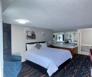 Photo 5 - Country Town N Suites