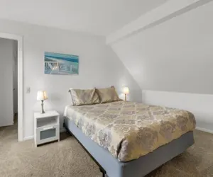 Photo 4 - The Tides by the Sea