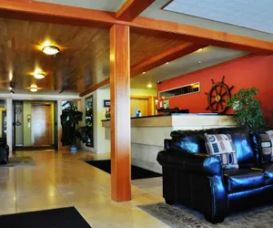 Photo 3 - Harborside Inn