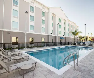Photo 2 - Hampton Inn & Suites Orlando At SeaWorld