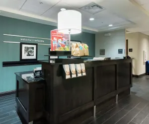 Photo 5 - Hampton Inn & Suites Orlando At SeaWorld