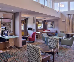 Photo 4 - Residence Inn East Lansing