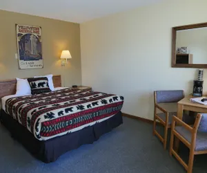 Photo 2 - City Center Motel