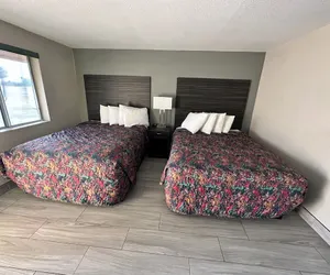 Photo 4 - Palms Inn