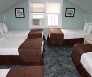 Photo 3 - The Burgundy Inn