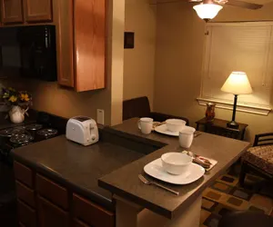 Photo 4 - Eagle's Den Suites Big Spring a Travelodge by Wyndham