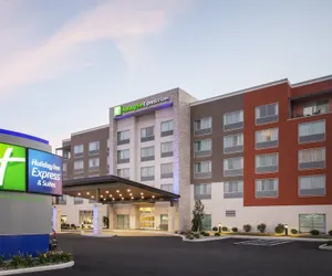 Photo 2 - Holiday Inn Express & Suites Sandusky by IHG