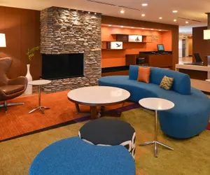 Photo 3 - Fairfield Inn & Suites by Marriott Santa Cruz, CA