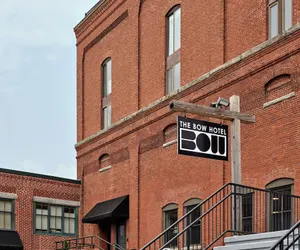 Photo 2 - The Bow Hotel